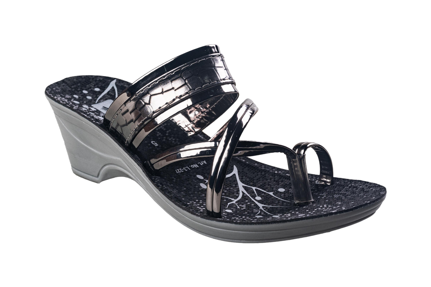 Titas Ladies Silver Chappal PU