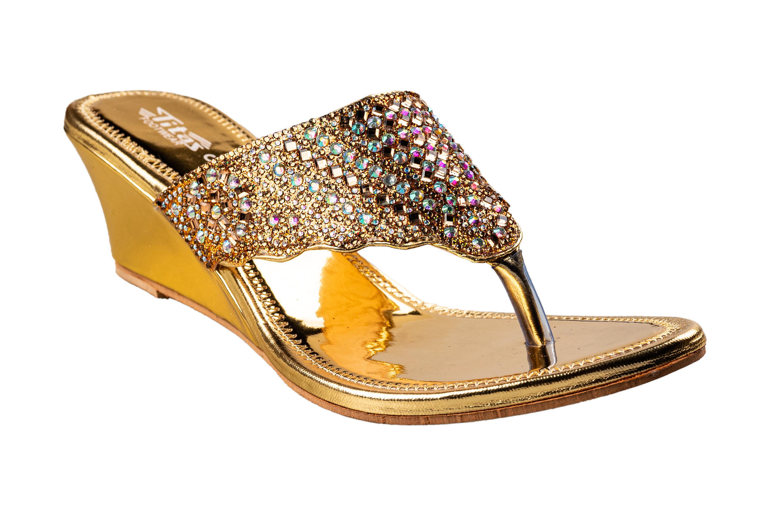 Titas Ladies Golden Wedding Chappal