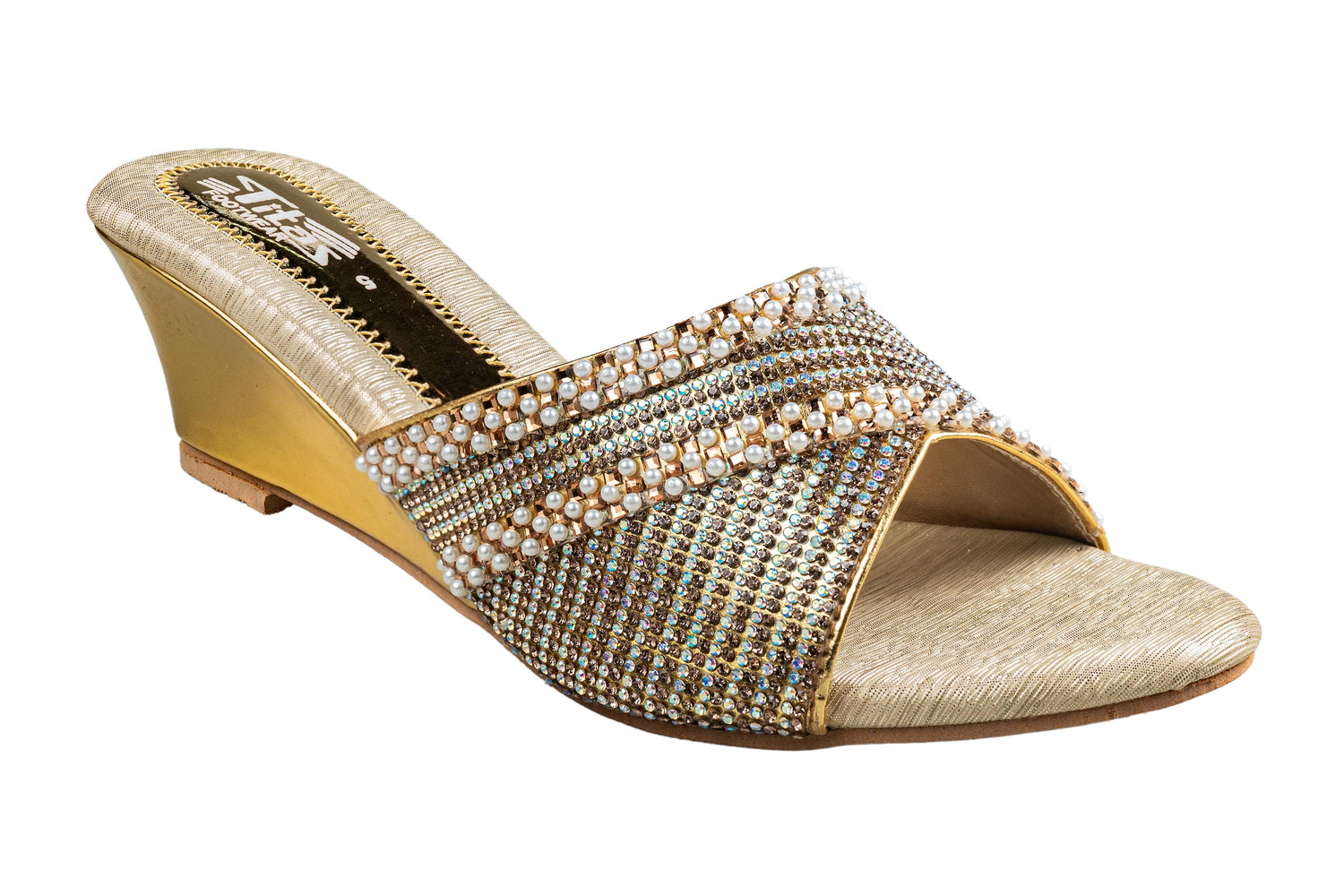 Titas Ladies Golden Wedding Chappal