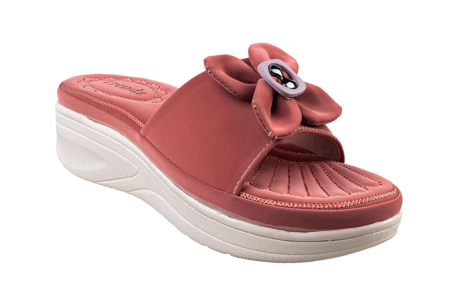 Trendz Ladies Peach Chappal